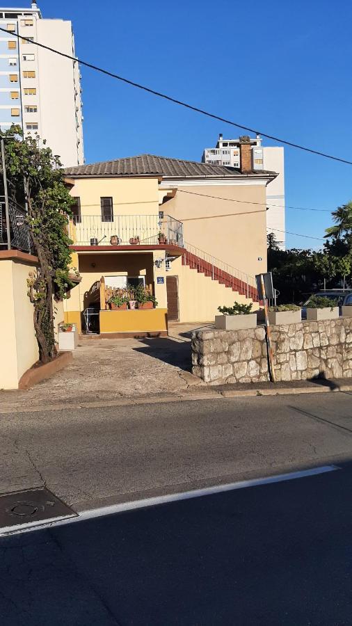 Guesthouse Gasho Rijeka Exterior photo